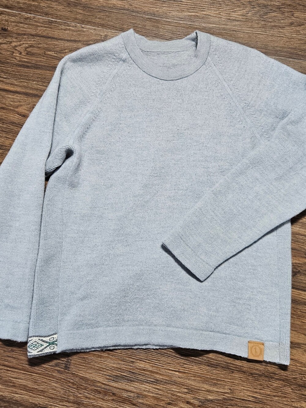 PAKA Original Crew Alpaca Sweater Light Gray Unisex Large Handmade Peru
